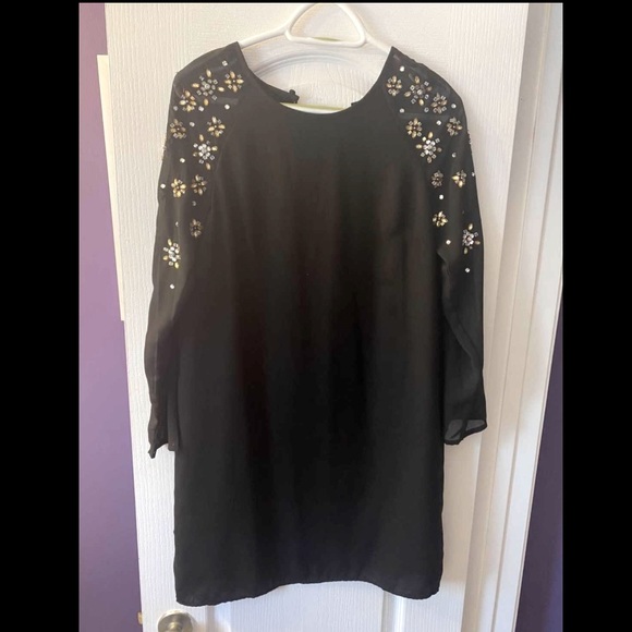 H&M Dress - Picture 1 of 3